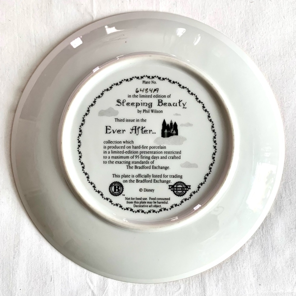 Disney Sleeping Beauty “Aurora Ever After” Bradford Exchange Display Plate - Picture 7 of 9